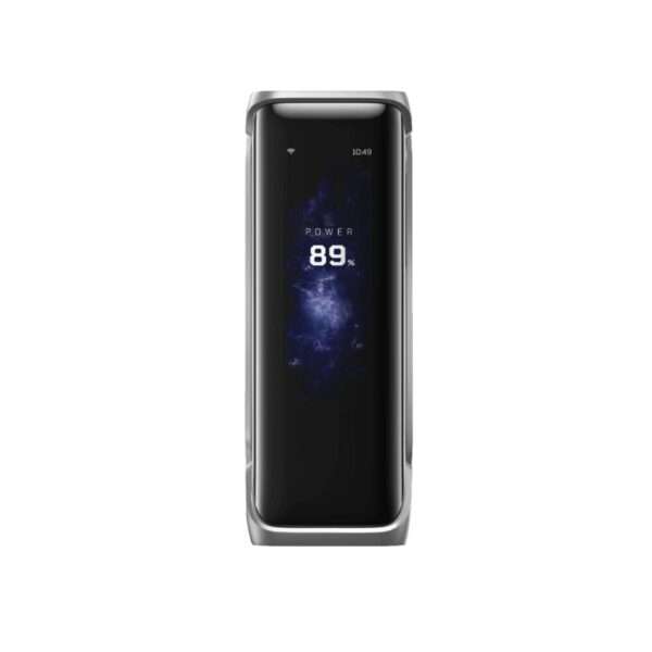 Eine elegante, moderne Powerbank mit einem vertikal ausgerichteten, schwarzen Digitaldisplay, das einen Ladezustand von 89 % anzeigt. Der Bildschirm hat einen sternenklaren Hintergrund und zeigt die Uhrzeit 10:49 an. Das Gehäuse verfügt über einen glänzenden Metallrahmen, der das moderne Design unterstreicht.